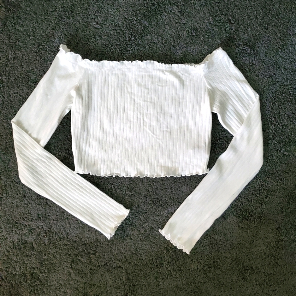 SHEIN off shoulder crop top Medium